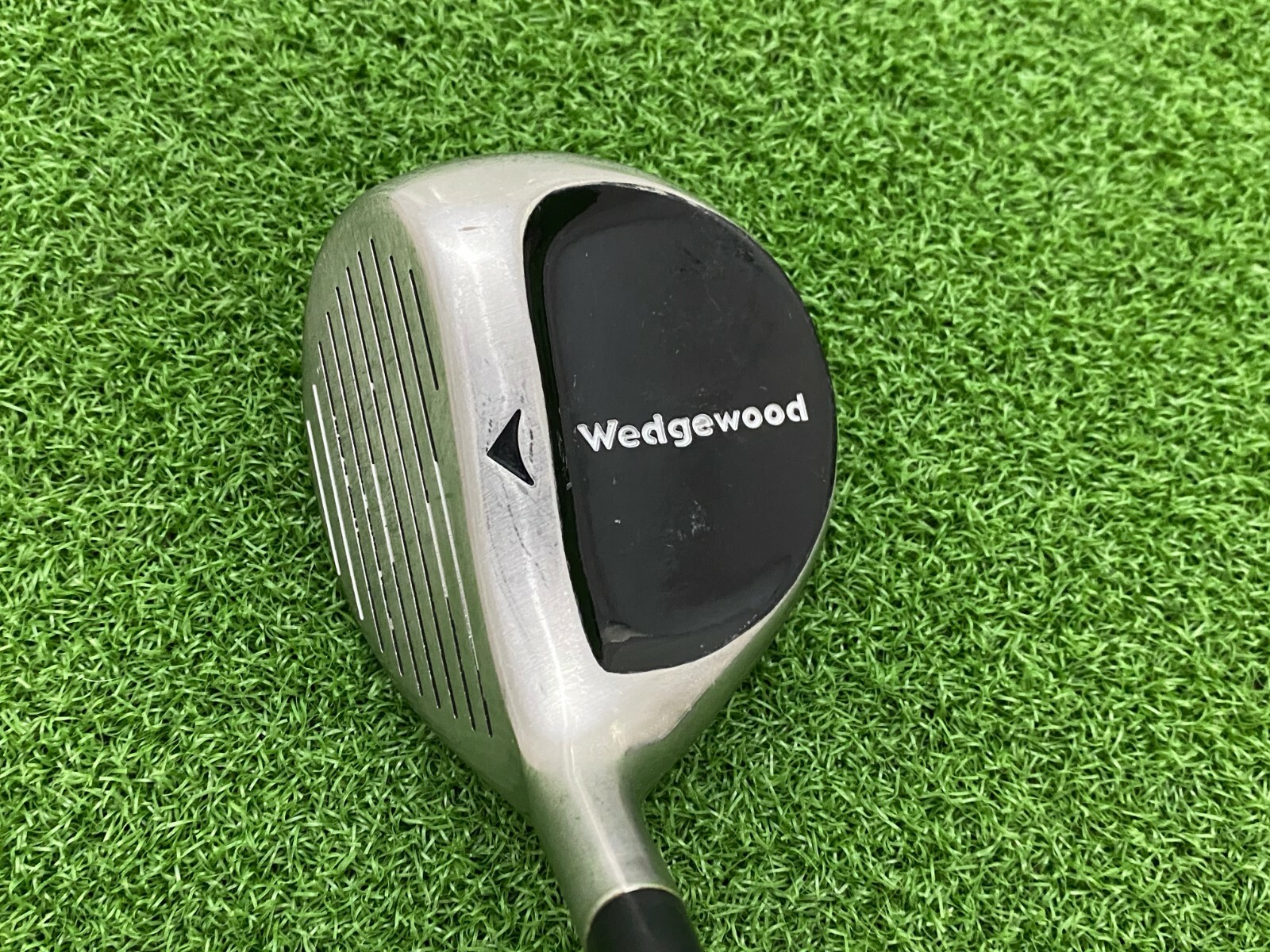 NICE WedgeWood Golf SILVER IR SERIES (7) IRON 34* Right Handed Graphite