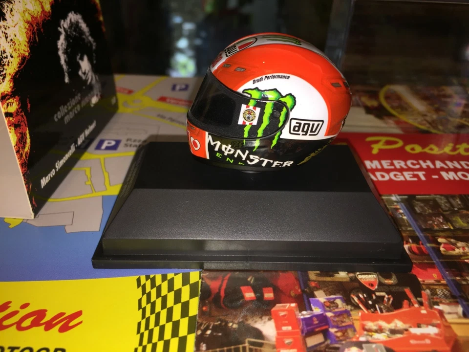 MINICHAMPS 1:8 SIMONCELLI CASCO HELMET L. E. 2600 PCS INDIVIDUALLY NUMBERED NEW - Immagine 2 di 4