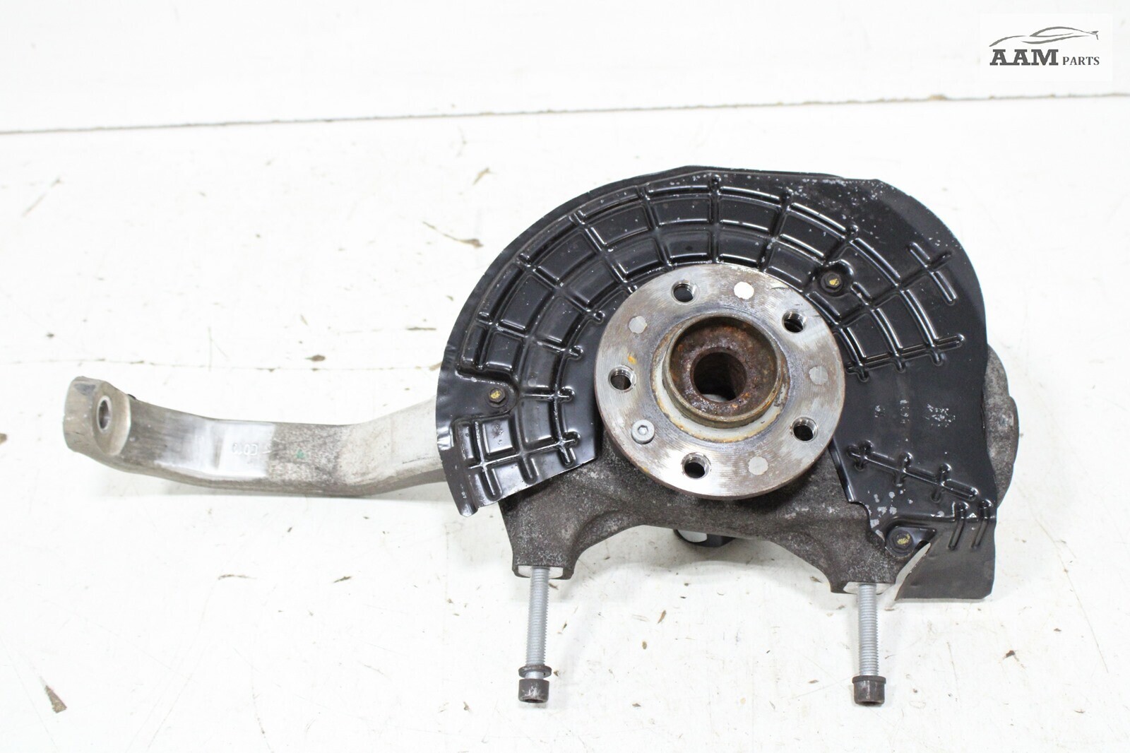 2014-2021 MASERATI GHIBLI FRONT LEFT DRIVER SIDE SPINDLE KNUCKLE WHEEL HUB OEM