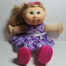2014 OAA Inc JAKKS Cabbage Patch Kid Doll Blonde Hair Blue Eyes Dress Shoes