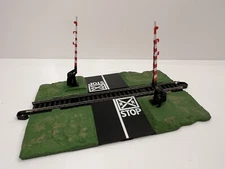 Bachmann 44579 E-Z TRACK CROSSING GATE (HO SCALE)