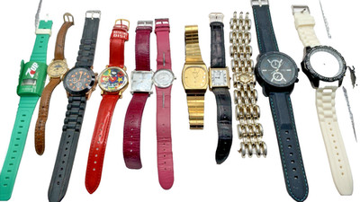 11 Watches Non-Working: SkagenX2, Seiko, ESQ, Unlisted For Parts / Repair Only