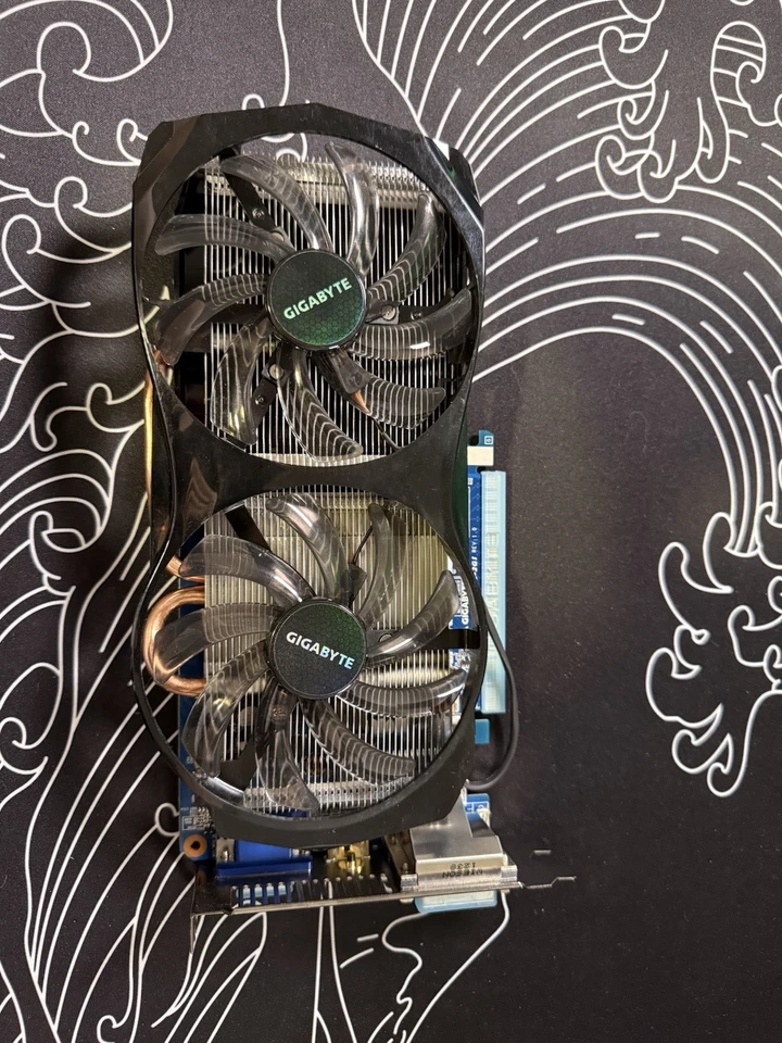 GIGABYTE GEFORCE GTX 650 Ti 2 GB DDR5 (Nuova - scatola aperta) - Immagine 3 di 4