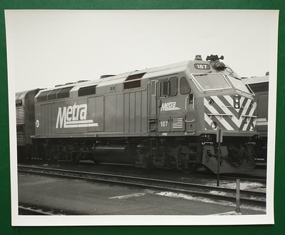 Metra Lokomotive Typ F40PH-2M No 187 Aurora IL 1992, 8''x10'' Schwarzweiß Foto
