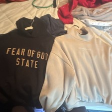 Fear of God Essentials Men s XS Beige Logo Pullover Crewneck Sweatshirt