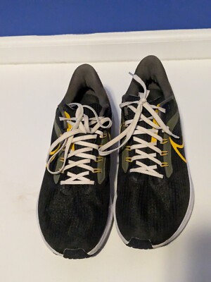 Nike Air Zoom Pegasus 39 Sequoia Green University Gold FD0785-300 Size 9.5