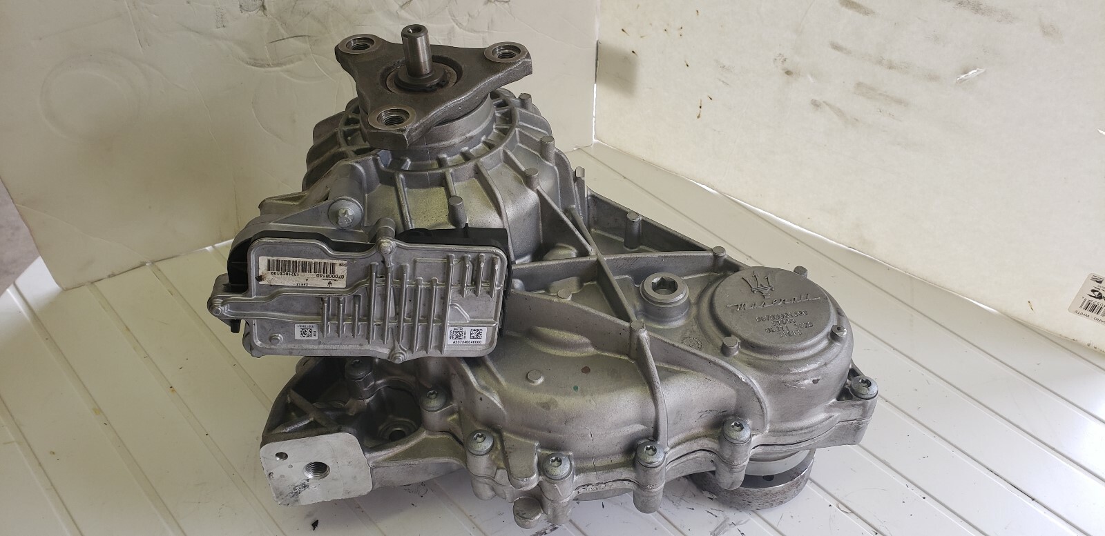 Used 2014-2016 Maserati Ghibli Transfer Case 