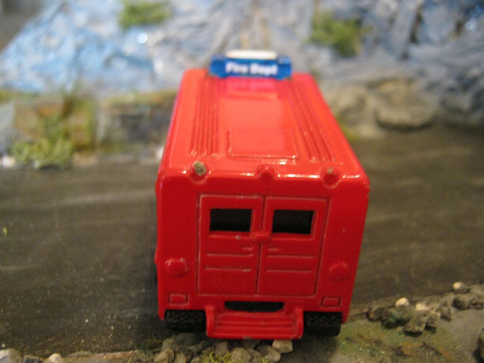 Picture 4 of 5