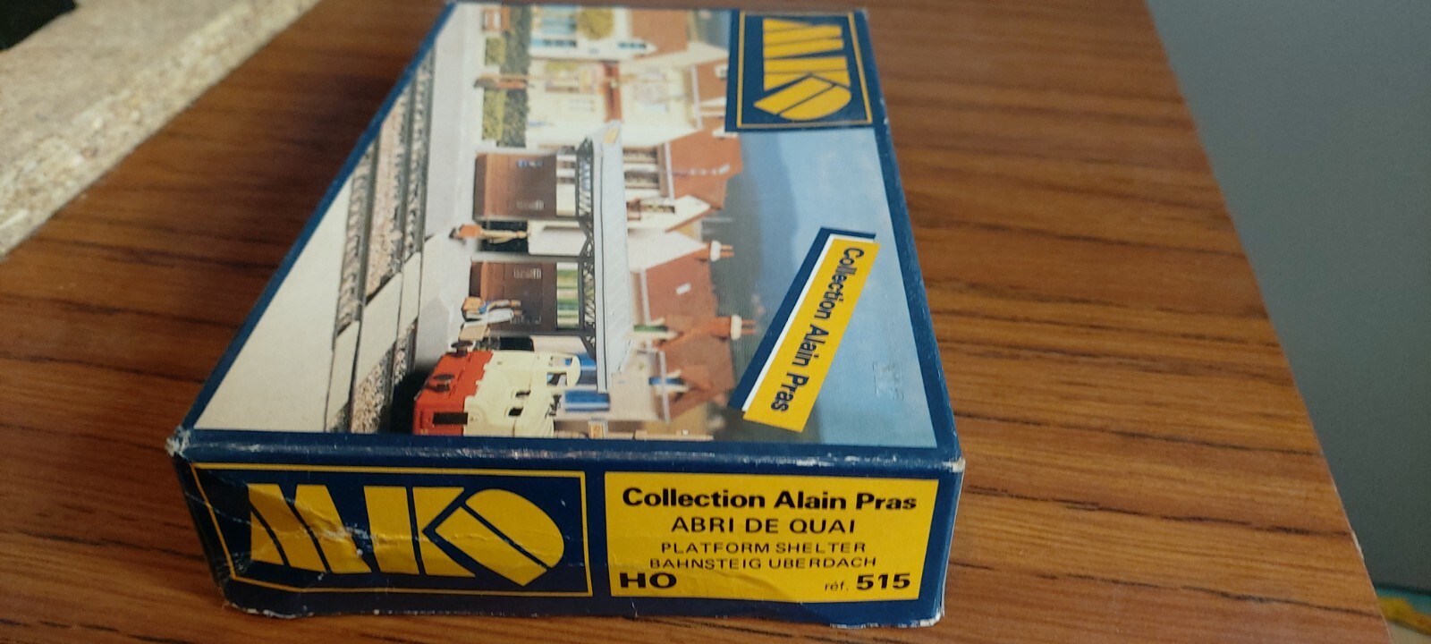 vintage 80s collection MKD model train HO building kits RARE maquette
