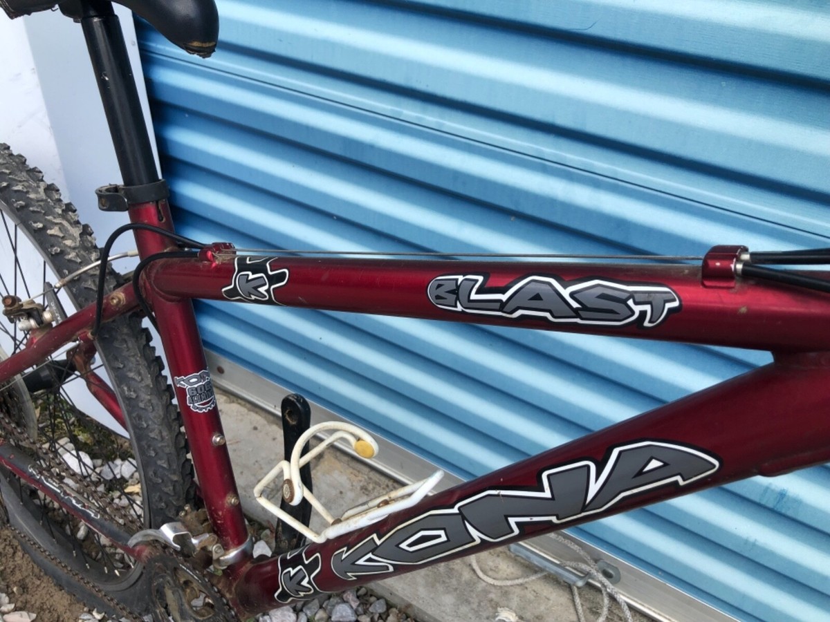KONA MTB フレーム 16インチ Kona Blast Mountain Bike- 16” Frame - Rockshox- 26” Wheel