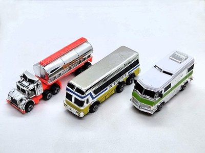 Micro Machines 1991 Classy Chromers #6 Semi Truck Milk Tanker RV Camper Bus Lot
