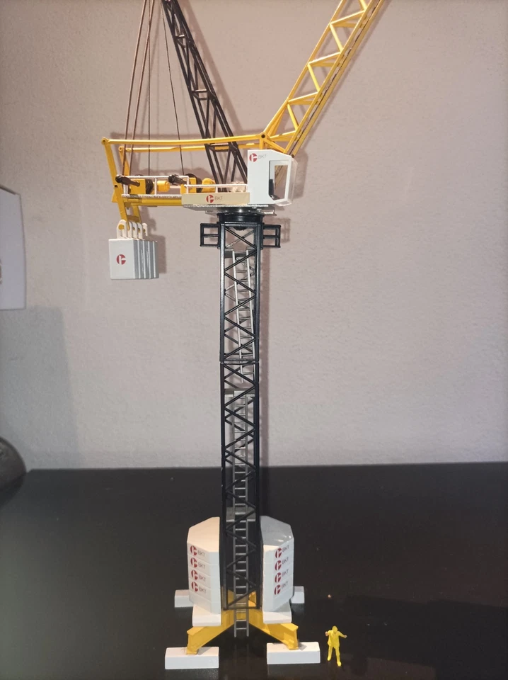 Gru a torre BKT BN 135 Conrad Tower Crane 1:87 Gru a volata variabile - Immagine 2 di 4