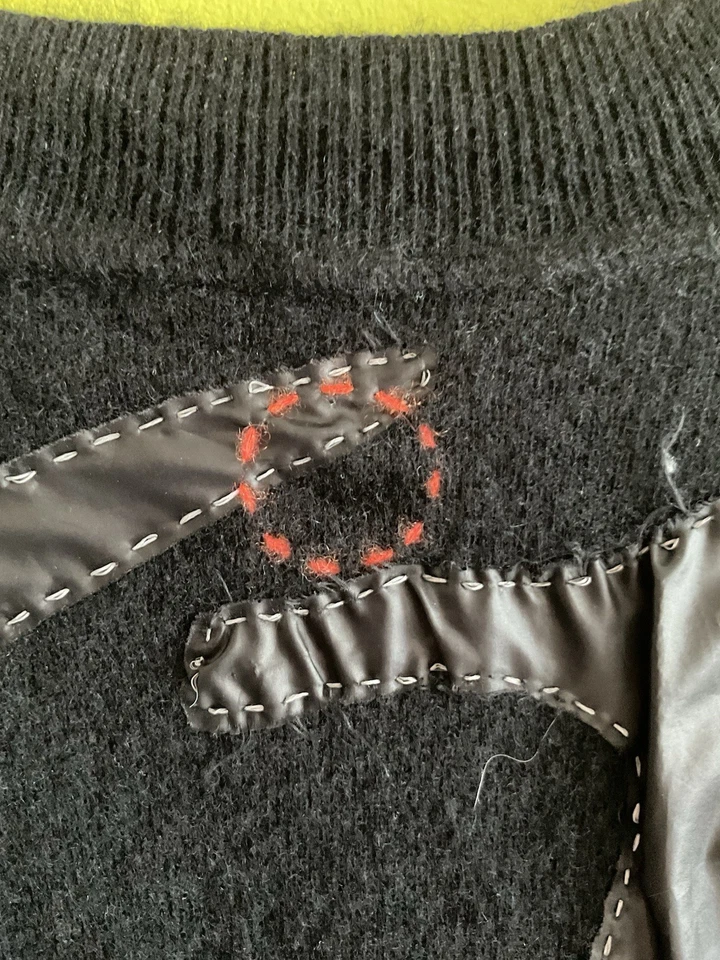 Rare Sphere One Finest Cashmere Appliqued K Itted In Nepal Medium - Image 3 of 4