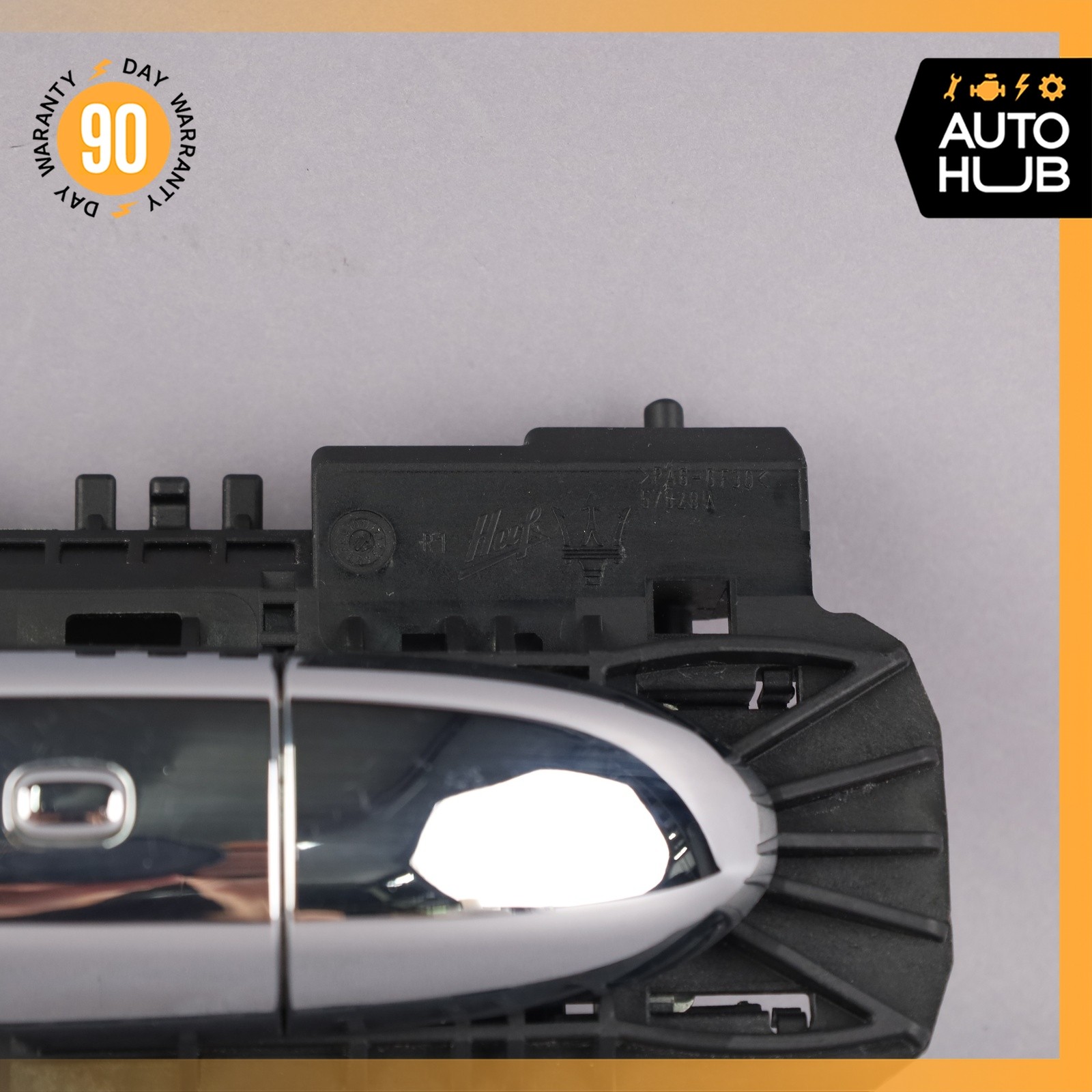 Maserati Levante M161 Front or Rear Right Side Exterior Door Handle OEM 89k