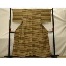 Heiwaya Kimono Small Pattern Flowers Butterflies Silk Used Japan