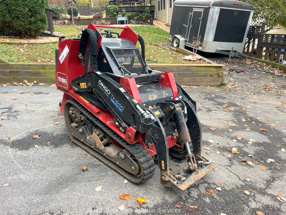 2021 Toro TX1000 Dingo Stand-On Mini Skid Steer Loader Crawler Kubota bidadoo