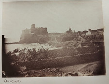 1880 FOTOGRAFIA ALL'ALBUMINA RAFFIGURANTE ACI CASTELLO CATANIA SICILIA