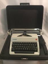 Olympia SM9 Deluxe Manual Typewriter With Case #4175123 thumbnail