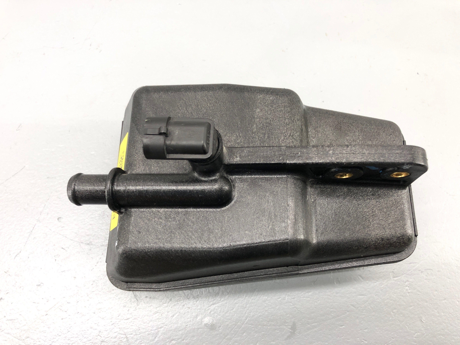 2020-2023 MCLAREN GT POWER STEERING FLUID RESERVOIR 13DA034CP OEM 2021 2022