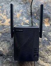 Rock Space AC 1200 Dual Band WiFi Repeater. Used