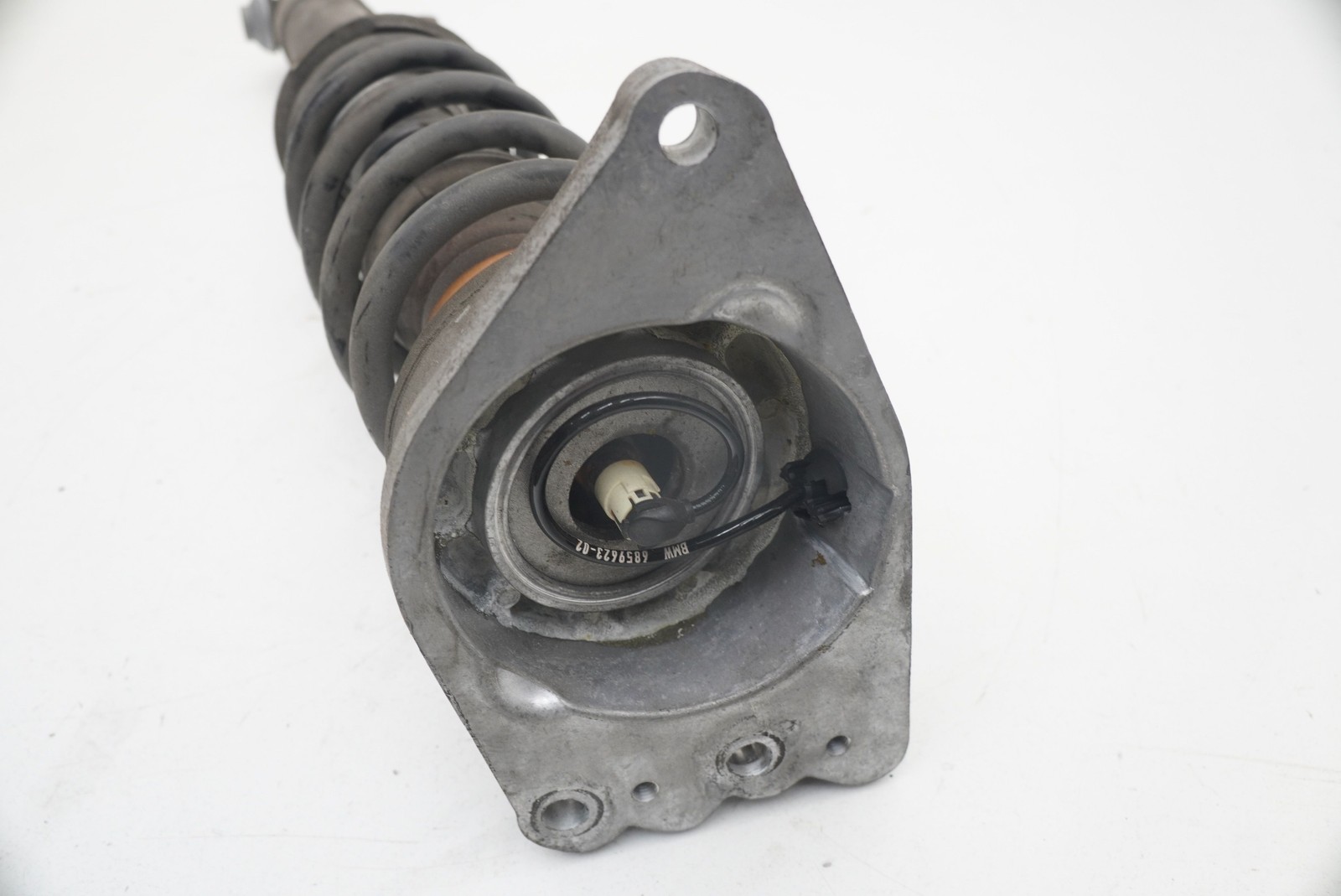 Rear Right Shock Absorber Spring Coil Strut 37106859361 OEM BMW i8 2014-17
