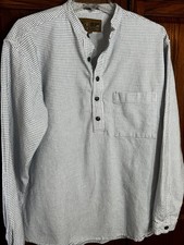 Palo Duro Long Sleeved Men  s 3 Button Mandarin Collar Shirt