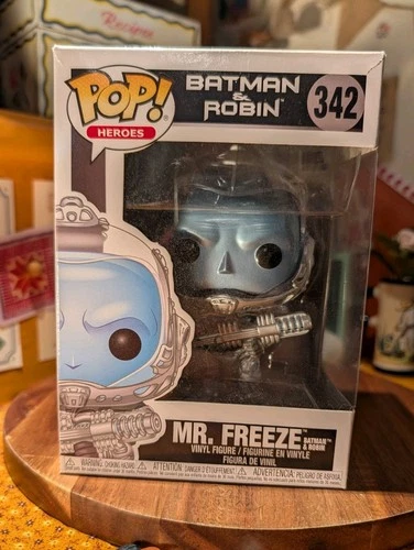 NEW IN BOX Funko Pop! #342 Mr. Freeze Vinyl Figure - Batman And Robin