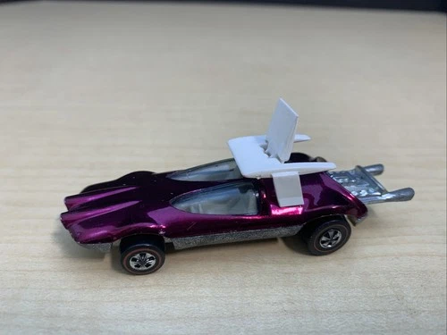 1969 Hot Wheels REDLINE SWINGIN Wing Magenta Vintage