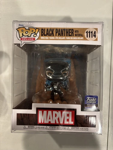 Funko Pop Black Panther With Waterfall #1114 Hollywood Exclusive W/ Protector