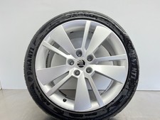 SKODA SUPERB GENUINE 18" ALLOY WHEEL & TYRE (2015-2023) 3V0 601 025 F/AD