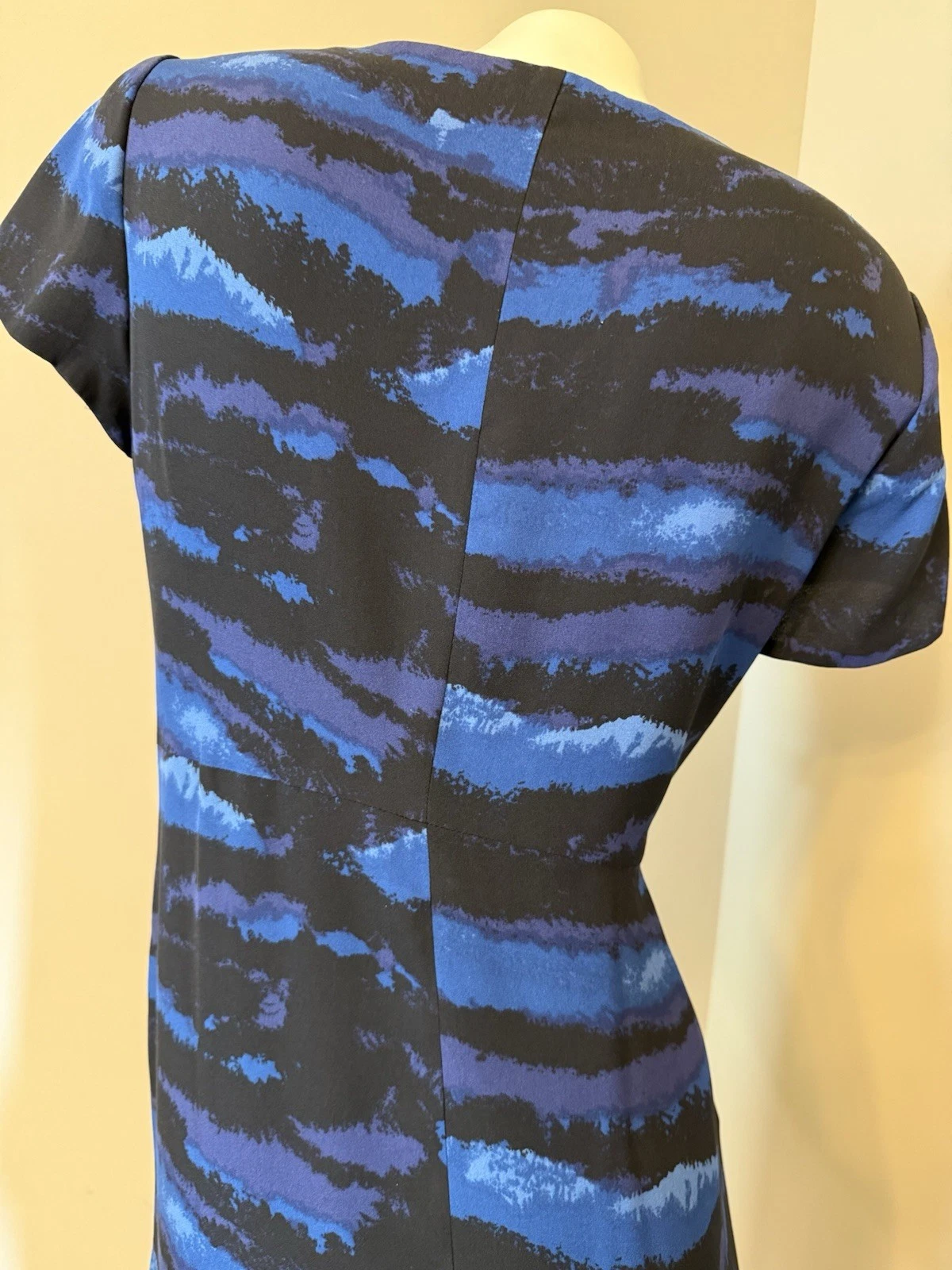 Abito Tory Burch Kaoy Landscape 100% seta foderato nero blu taglia 8 bellissimo