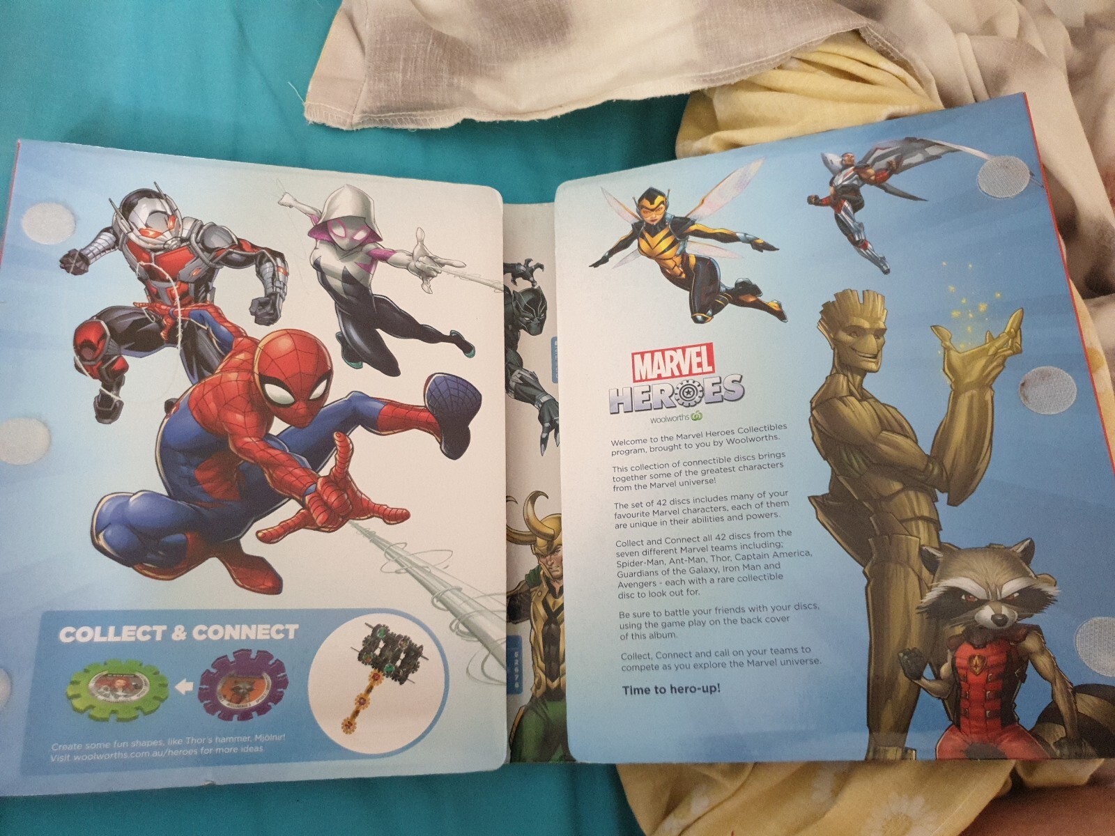 Woolworths Marvel Heroes Set 42 Discs Collector Case Album Complete Set