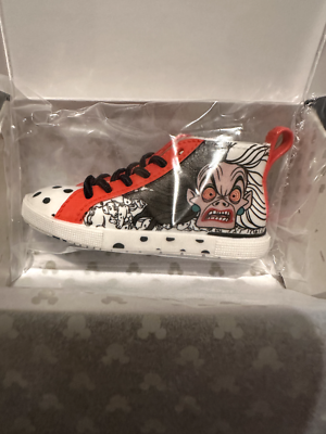 SUPER RARE New 2024 Disney D23 Expo Lacers Mini Shoe Vinyl Toy