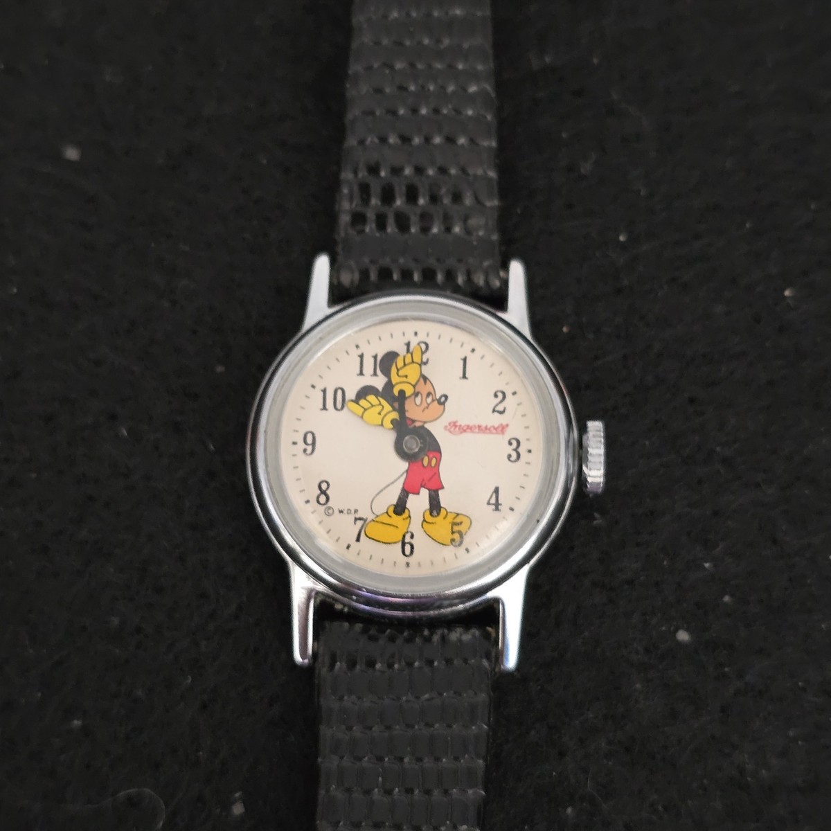 Vintage Mickey Mouse Watch INGERSOLL Walt Disney Productions  display picture 2