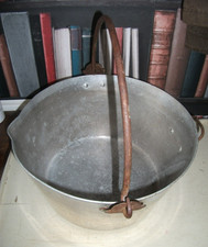 ALUMINIUM JAM / PRESERVE PAN with IRON HANDLES & POURING LIP