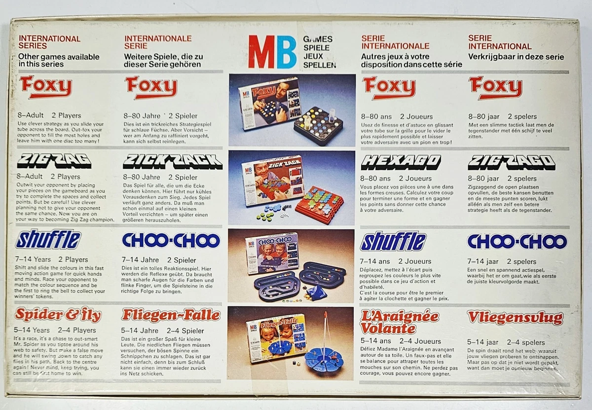 © 1977 MB Juegos FOXY dt. Dos jugadores duelo estrategia solitario Halma...