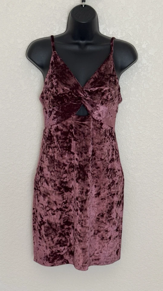 Vestido de Terciopelo Free People Rojo Come Together Recortado Mini Pequeño Vacaciones Nuevo sin Etiquetas Foto 2 de 4