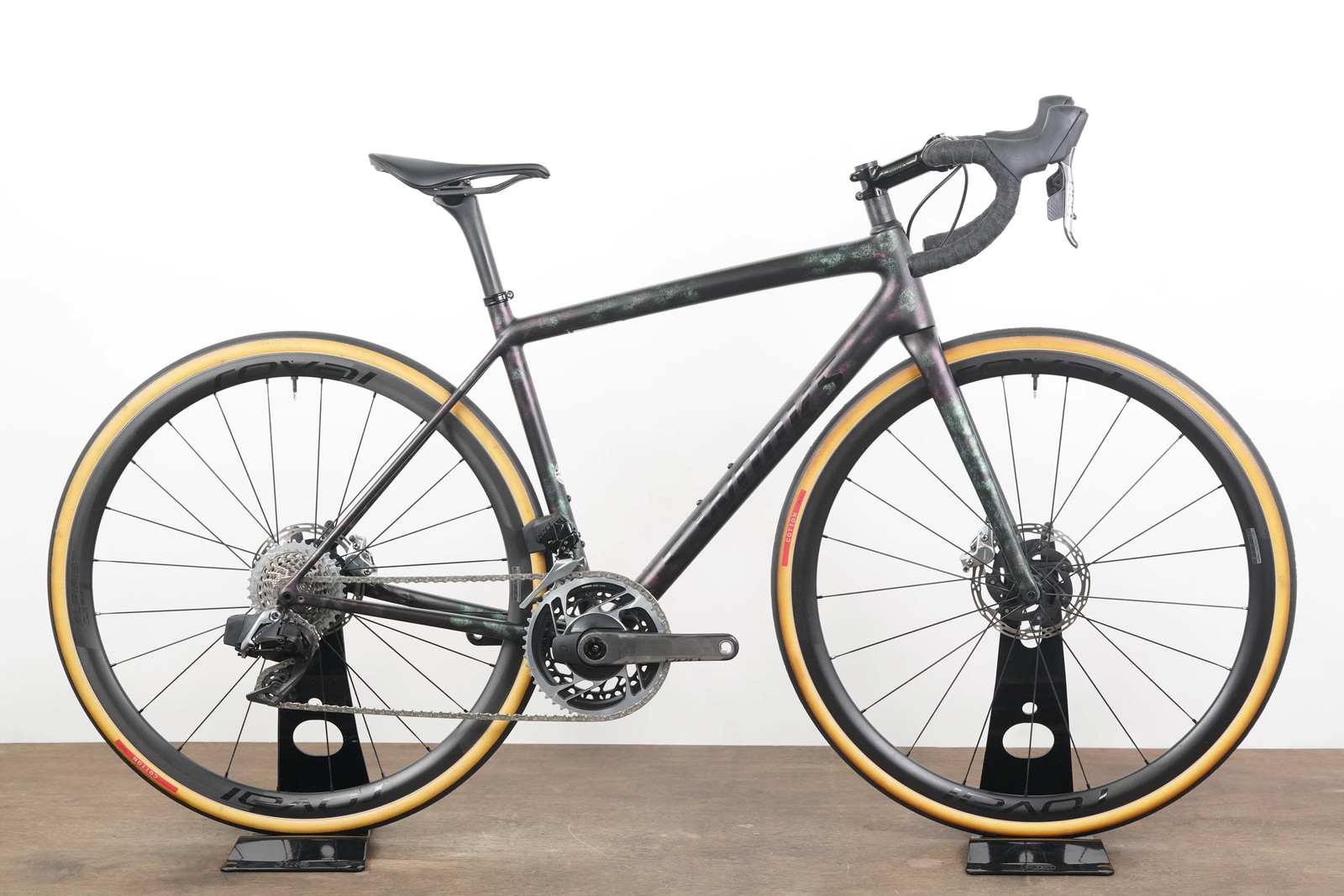 2023 54cm Specialized S-WORKS Aethos SRAM Red AXS Roval Carbon Disc Bike