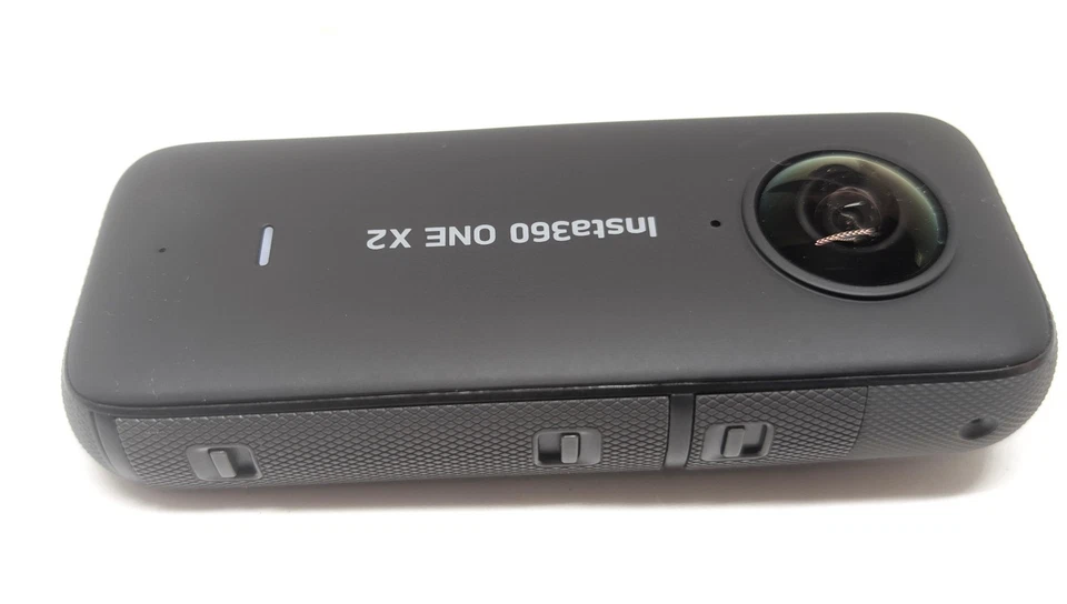 Insta360 ONE X2 5.7K 360° Action Camera Impermeabile Slot SD + Copri Lenti - Immagine 4 di 4