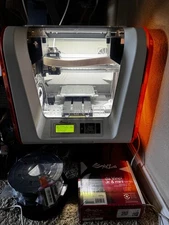 Da Vinci 3D Printing Pen XYZprinting and Filament Material