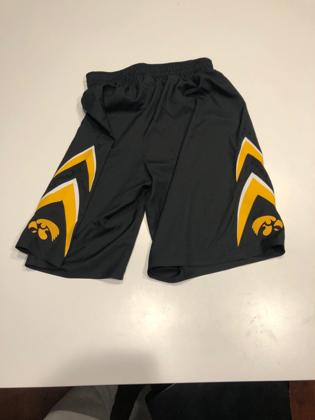 Game Worn Used Iowa Hawkeyes Basketball Shorts Nike Size 40 eBay