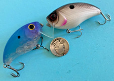 LOT 2 MAX CATCH LURES CRANKBAITS CIRCUIT BILL SHALLOW DIVE RATTLE FAT CHUBBY