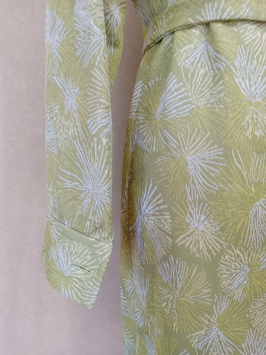 Stunning Perfect Condition Handsewn 1960s Lime Green Coat Dress Fabric S/M Pucci - Picture 8 of 11