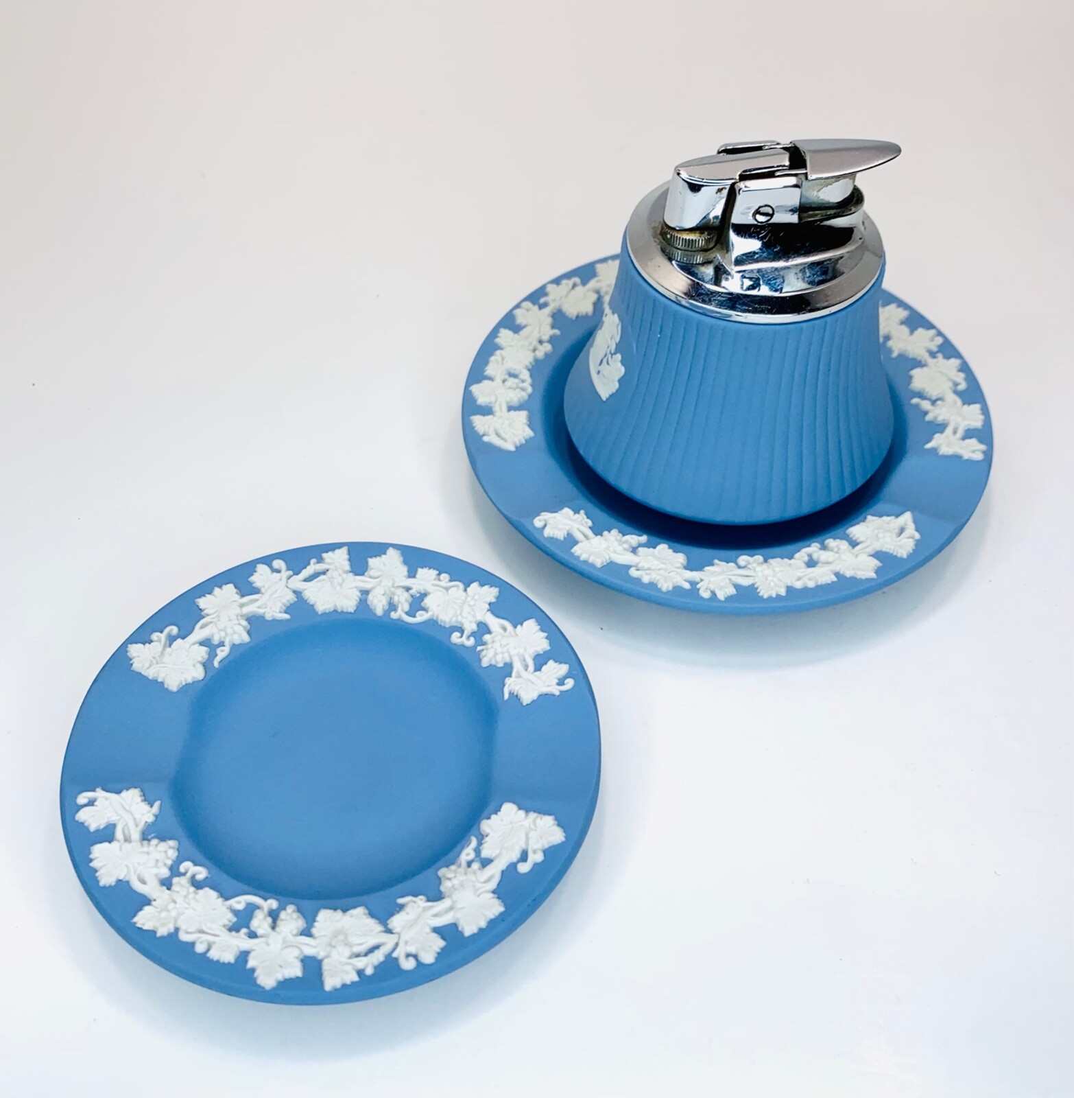 Wedgwood Jasperware Blue Cupid Asleep Lighter & Ashtrays; 3 PC CIGARETTE SET VTG