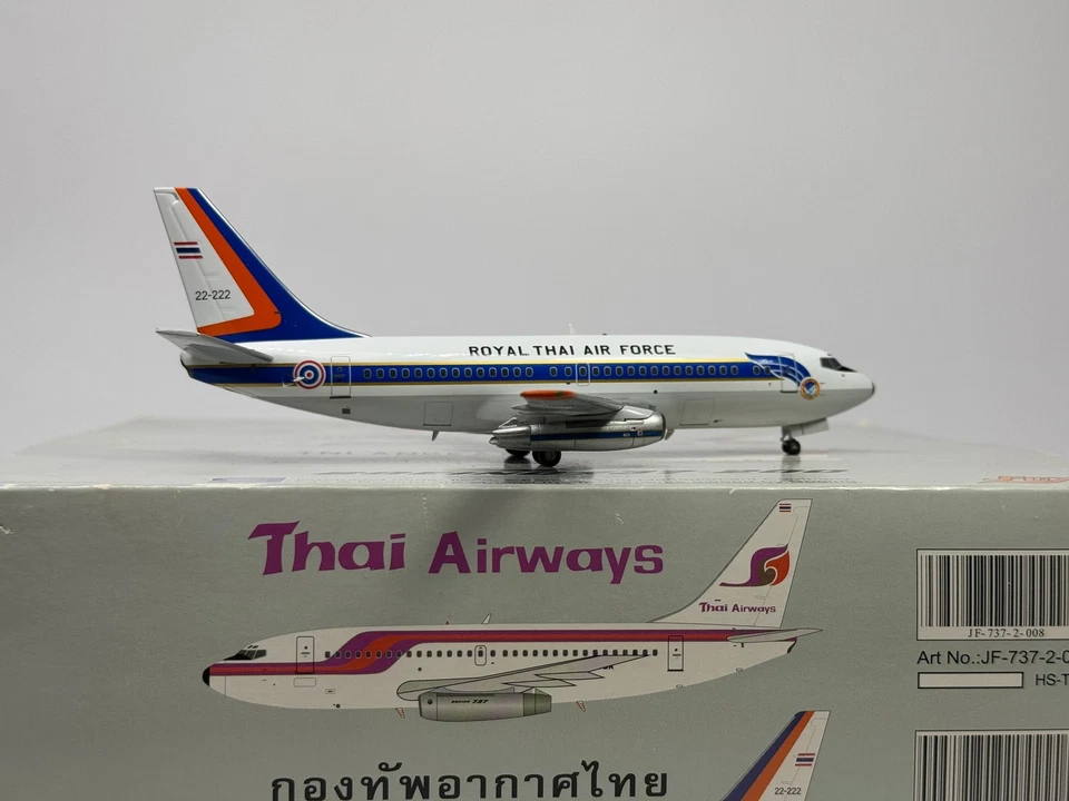 Inflight200 Thai Air Force Boeing 737-200 Old Colors JF-737-2-001 2017 Release - Image 2 of 2