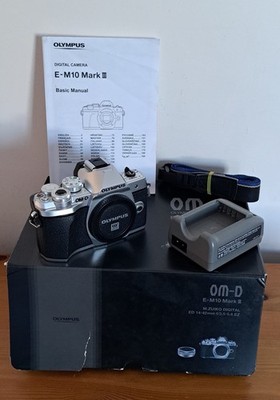 Olympus OM-D E-M10 Mark III / 16.1 Body Only / Mirrorless Camera / Silver