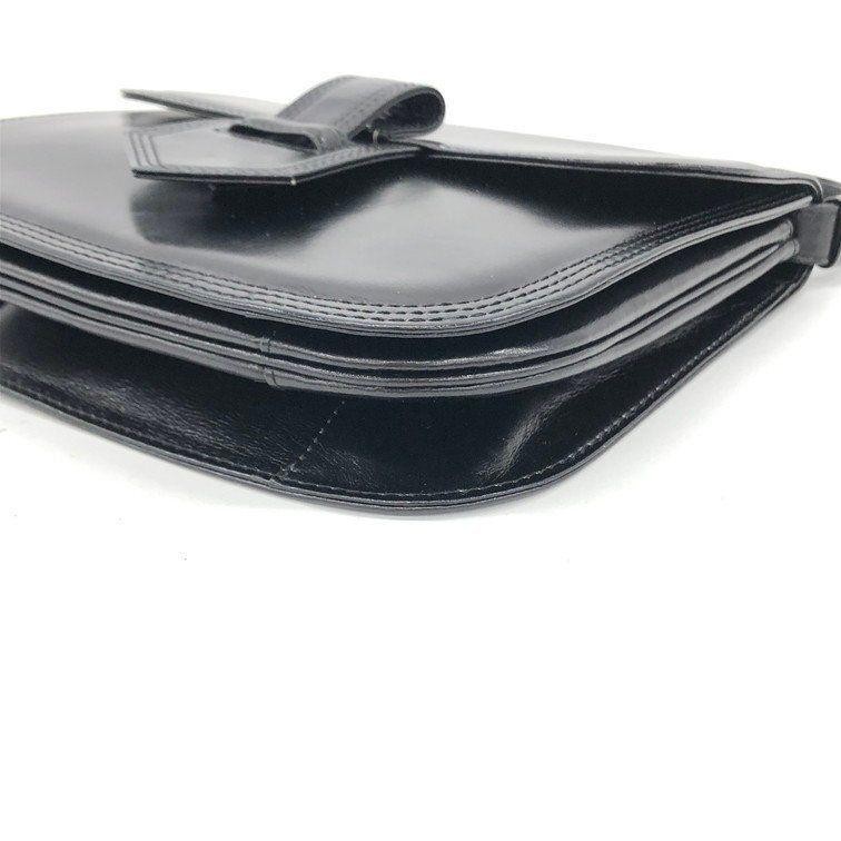 Borsa a tracolla vintage Yves Saint Laurent in pelle in buone condizioni