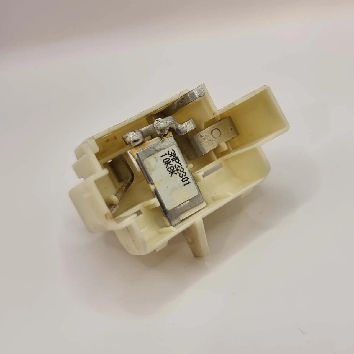 Miele - TRIAC for Motor MRG 720 42-2 - Part:6155360 - Authentic 