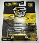 Hot Wheels Vintage Racing Nissan Skyline GTR (BNR-32) Gold Chase