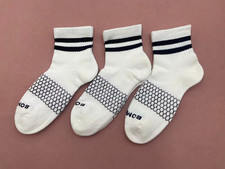 3 Pairs Bombas Women's Solid Quarter socks Size Medium 8-10.5 Black Stripe White